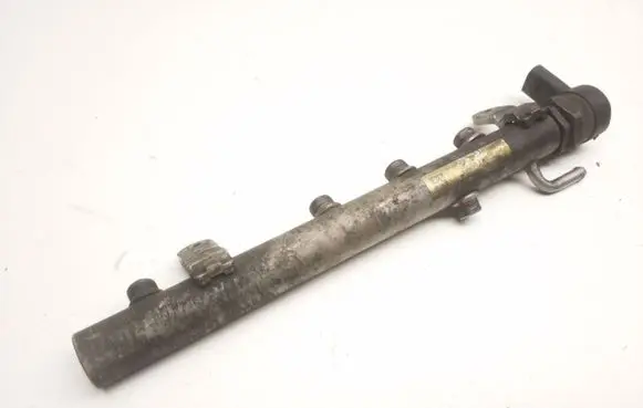 Mercedes-Benz C W204 Fuel main line pipe A6420702495