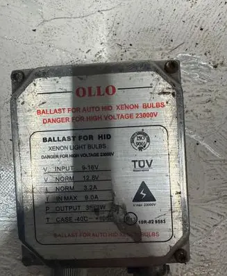 Honda Civic Headlight ballast module Xenon 10R029583