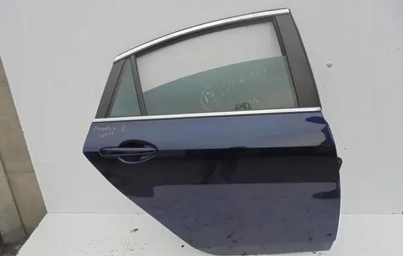 Mazda 6 Rear door