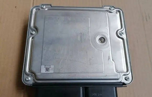 Opel Insignia A Central body control module 0281015774-KG