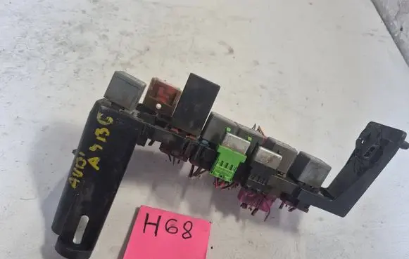 Audi A6 S6 C5 4B Fuse box set 8D0937503