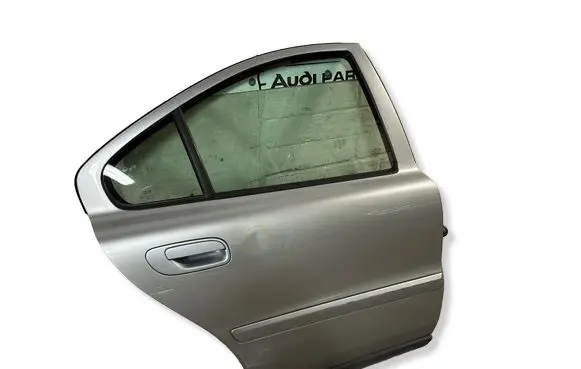 Volvo S60 Rear door 