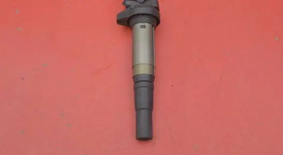 Peugeot 508 RXH High voltage ignition coil V757501080-03