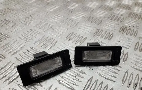 Audi A4 S4 B8 8K Number plate light 8T0943021