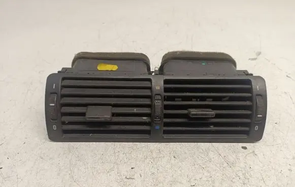 BMW 3 E46 Dash center air vent grill 8361895
