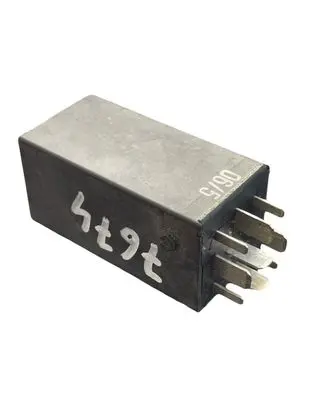 BMW 5 E34 Other relay 61358363317