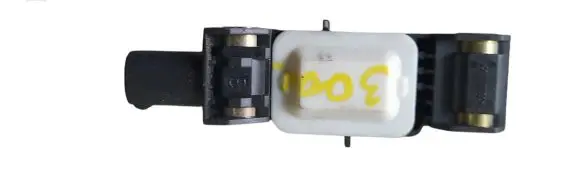 Chrysler 300 - 300C Airbag deployment crash/impact sensor 04671779AC 030806 2639303058