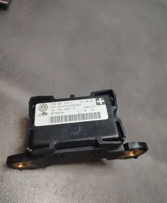 Audi Q7 4L ESP acceleration yaw rate sensor 7H0907652A