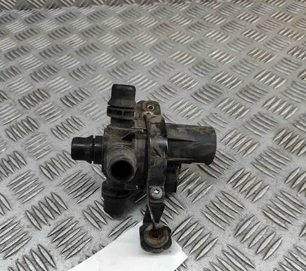 Jaguar F-Pace Electric auxiliary coolant/water pump M8A28D108AD