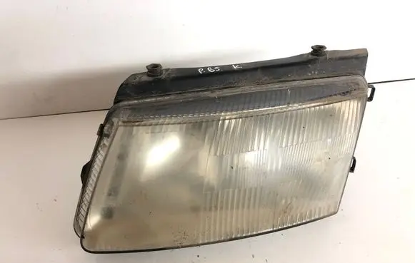 Volkswagen PASSAT B5 Headlight/headlamp