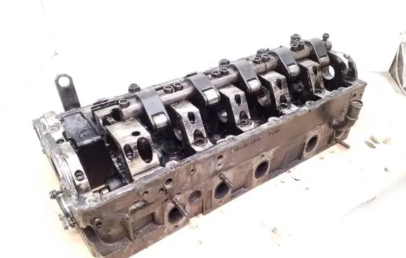 Volkswagen Transporter - Caravelle T5 Engine head 070103373C