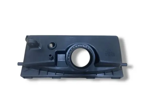 Subaru Forester SG Air filter box cover 16520AA021