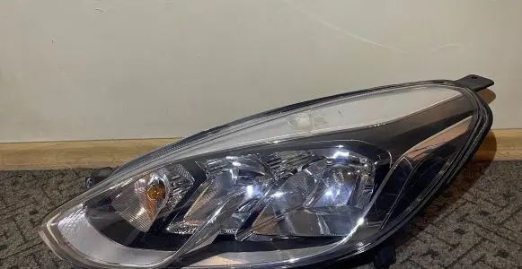 Ford Fiesta Headlight/headlamp H1BB13W030AE