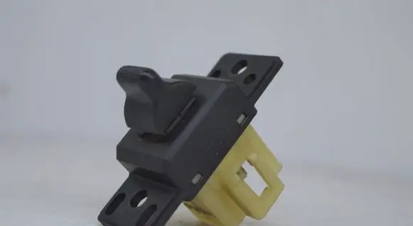 Chrysler Voyager Electric window control switch 04685753AB