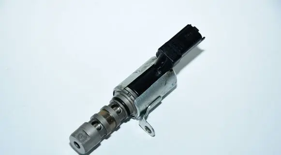 Peugeot 307 CC Camshaft vanos timing valve 9652536480