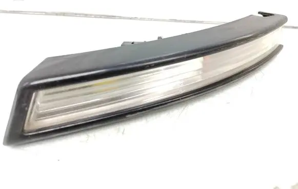 Front indicator light