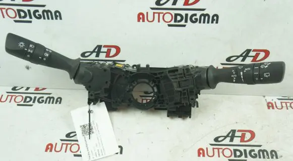 Toyota Auris 150 Indicator stalk 17F849
