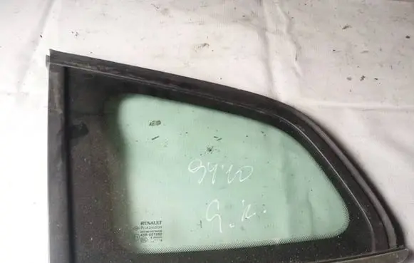 Renault Laguna III Rear side window as2