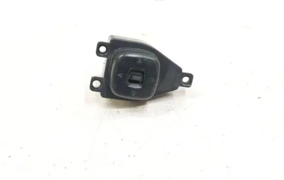 Mazda 3 I Wing mirror switch BJOE66600 04032006 03200320