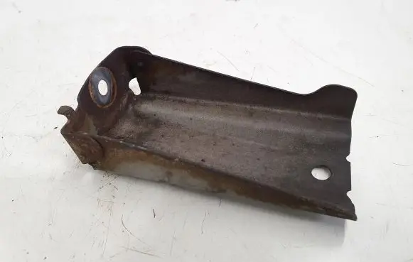 Radiator support slam panel bracket