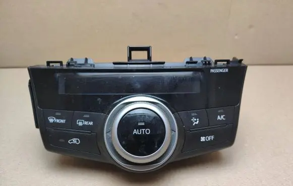 Toyota Prius+ (ZVW40) Air conditioner control unit module 