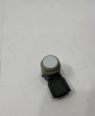 Renault Zoe Parking PDC sensor 284423387R 1807200904 253A40677R