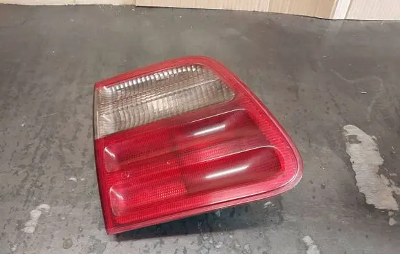 Mercedes-Benz E W210 Tailgate rear/tail lights A2108205964