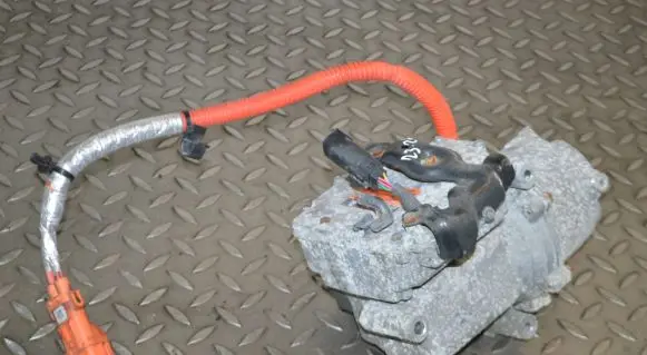 Opel Ampera- E Air conditioning (A/C) compressor (pump) 22799205