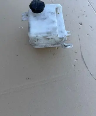 KIA Sportage Coolant expansion tank/reservoir 254302S000
