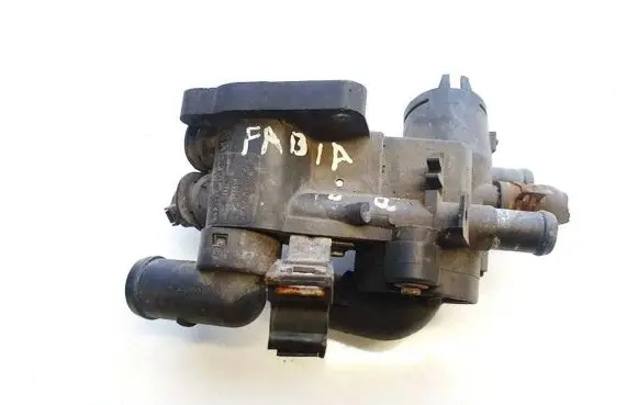 Skoda Fabia Mk1 (6Y) Engine coolant pipe/hose 032121111ap