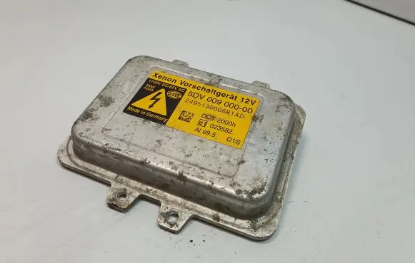 BMW 5 E60 E61 Xenon control unit/module 6937223 63126937223