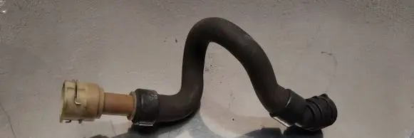 Opel Insignia B Engine coolant pipe/hose 56556389