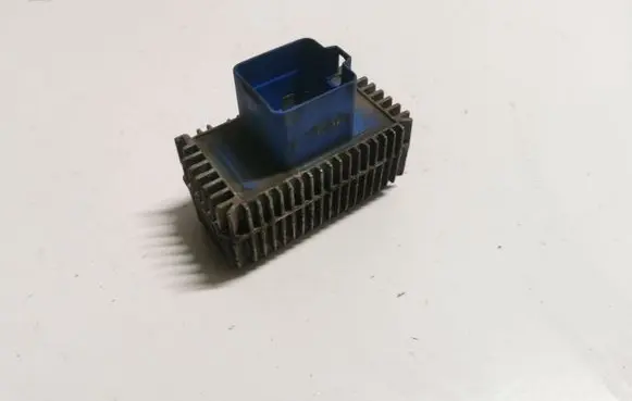 Glow plug pre-heat relay