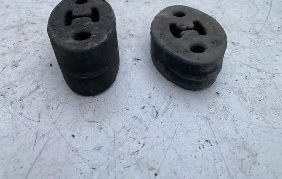 Muffler mount bracket/holder