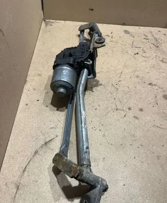 Audi A4 S4 B6 8E 8H Front wiper linkage and motor 8E1955119 0390241509