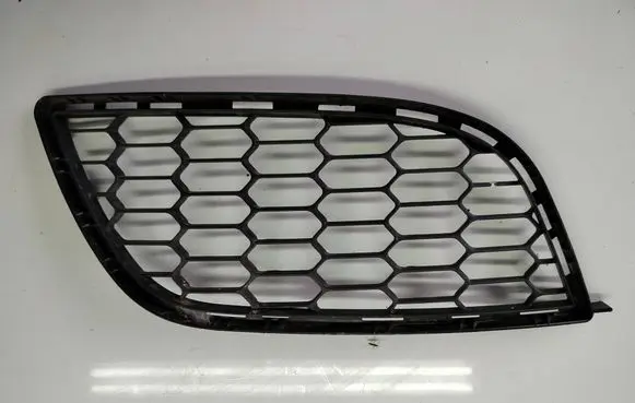 Alfa Romeo Giulietta Front bumper lower grill 156085891
