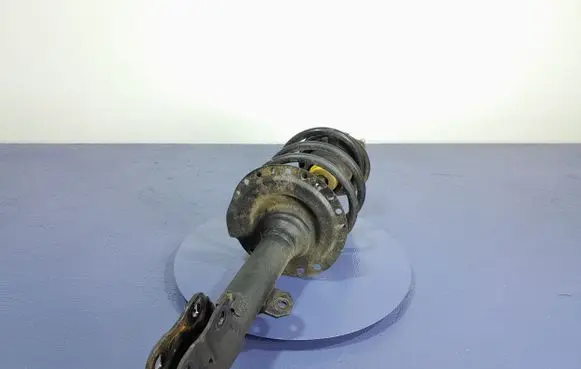 Mitsubishi Outlander Front shock absorber/damper