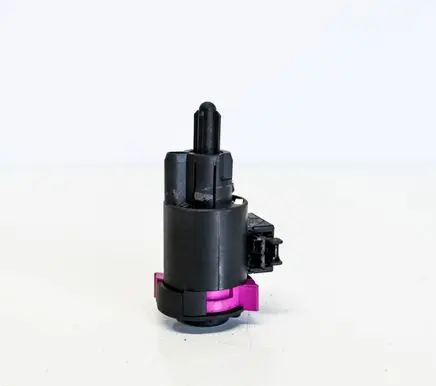 Audi A4 S4 B8 8K Other devices 4F0945549B