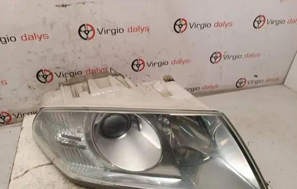 Skoda Octavia Mk1 (1U) Headlight/headlamp