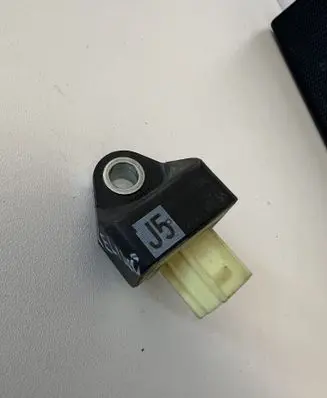 Toyota C-HR I Airbag deployment crash/impact sensor 89173F4010