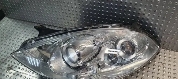 Mercedes-Benz A W169 Headlight/headlamp A1698201161