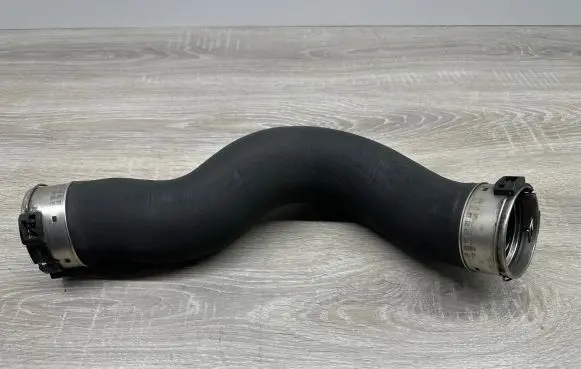 BMW 1 F20 F21 Intercooler hose/pipe 7810617 11279412