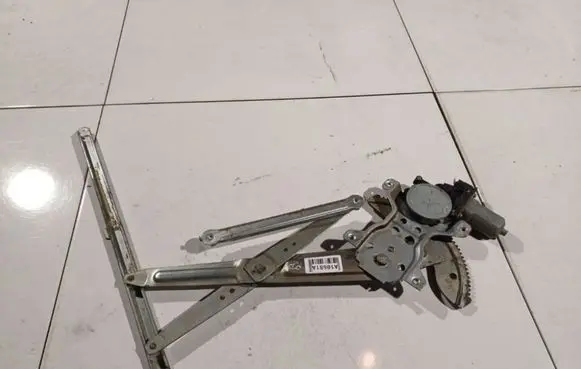 Fiat Sedici Sliding door window regulator with motor 