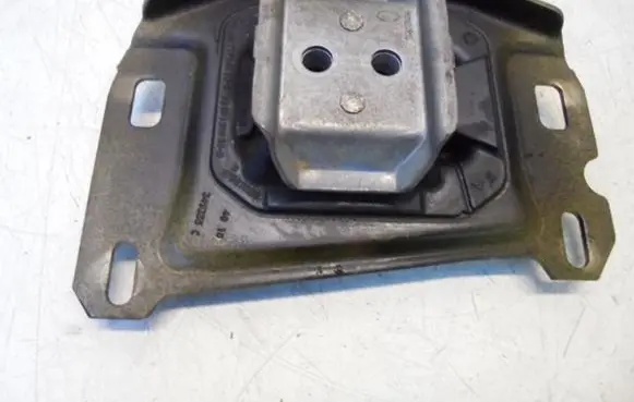 Citroen C4 Grand Picasso Gearbox mounting bracket