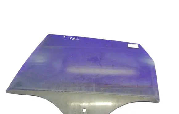 Ford Fiesta Front door window glass four-door 