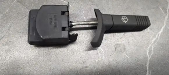 Renault Clio V Fog light switch 