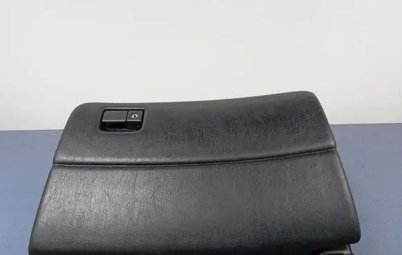 Lexus GS 300 400 430 Glove box 55552-30210