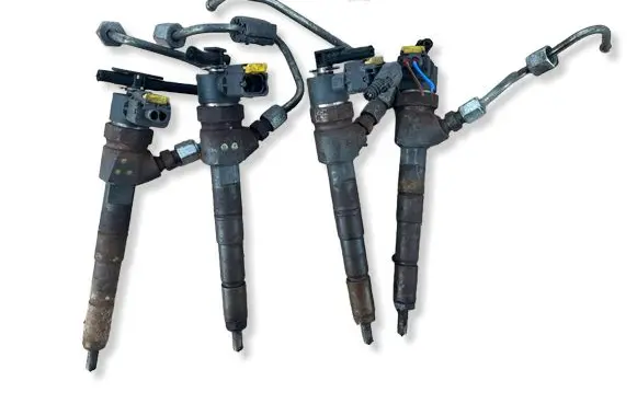 Opel Zafira C Fuel injectors set 0445110327