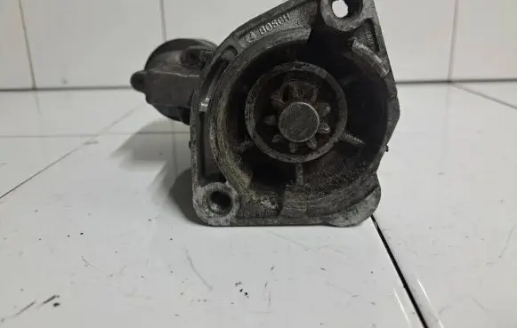 Audi A4 S4 B6 8E 8H Starter motor 068911024H