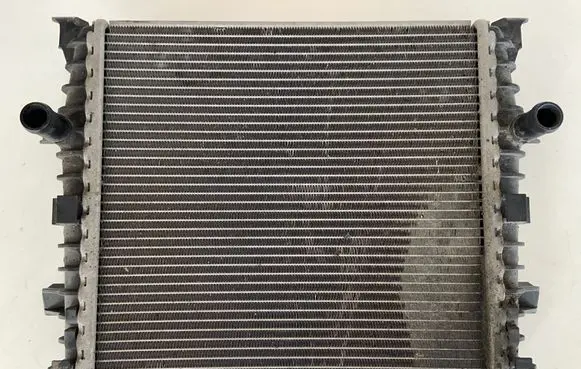 Audi Q7 4L Optional radiator 7L8121212
